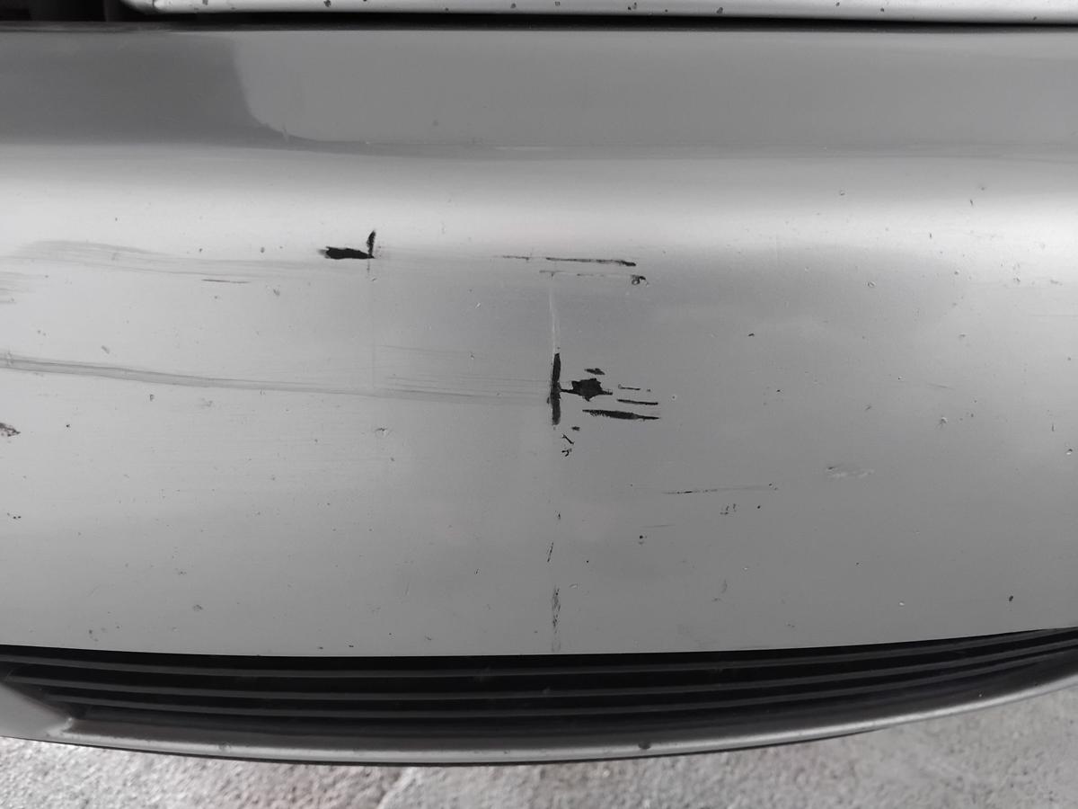 Audi A6 C4 original Sto&szlig;f&auml;nger Sto&szlig;stange vorn LY7M alusilber A6 Facelift BJ1996