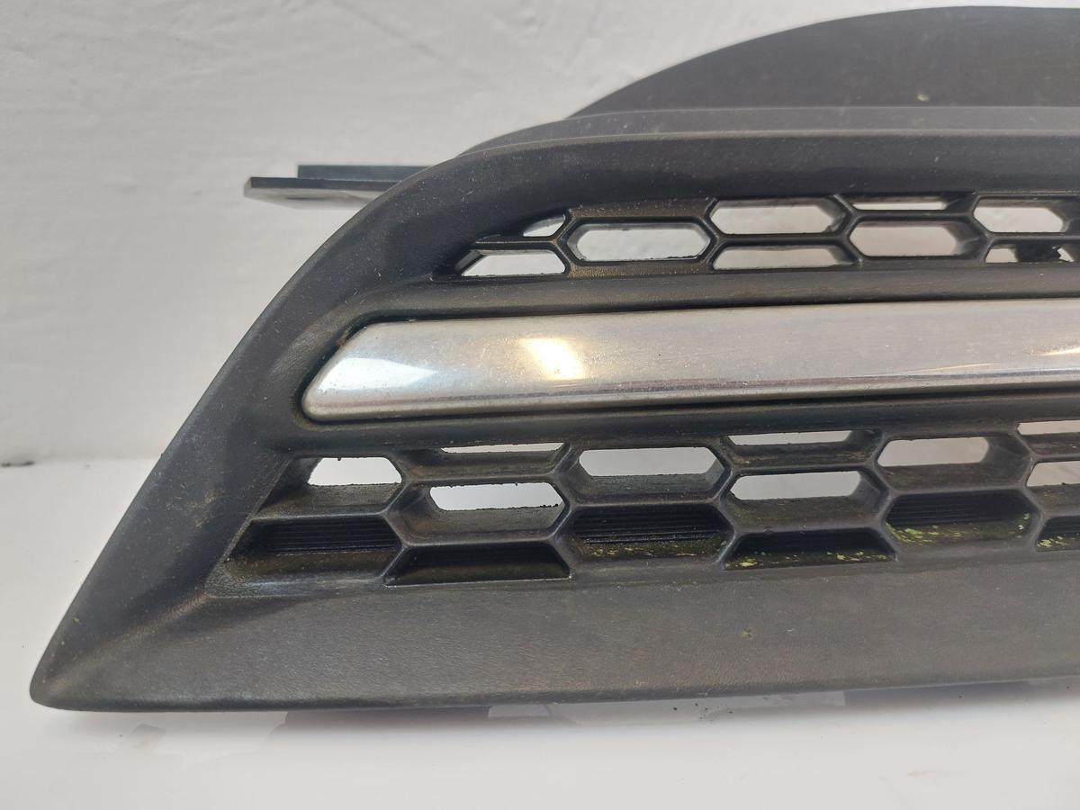 Nissan Micra K12 Grill Kühlergrill Frontgrill links Blinker weiss 05 bis 09