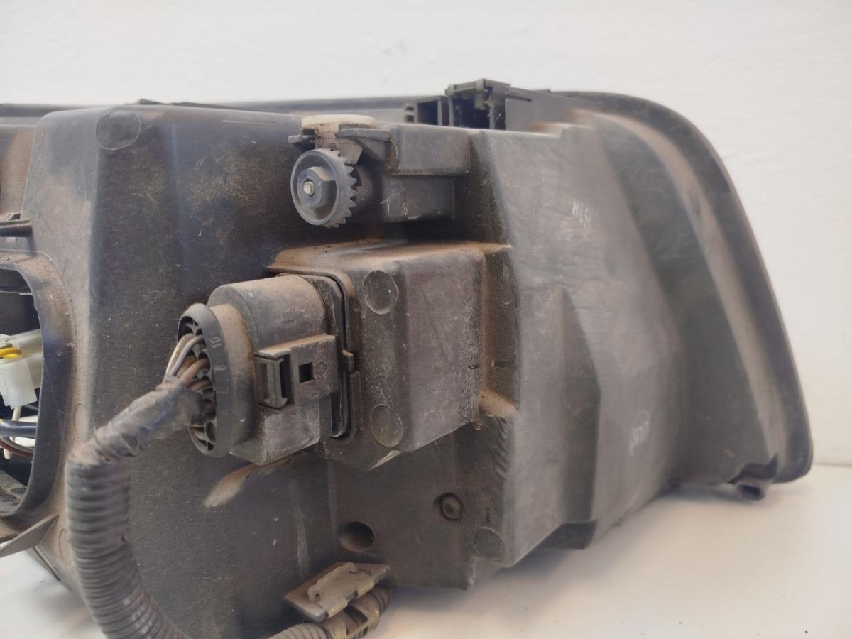 VW T5 7H Scheinwerfer vorn links Frontscheinwerfer Haligen H4 Tr&uuml;b OEM