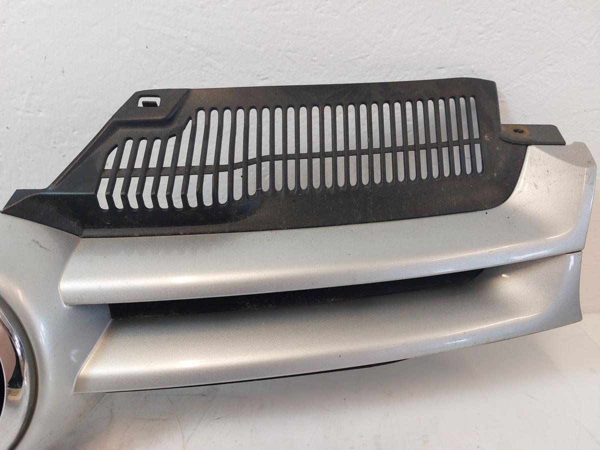 VW Golf 5 V 1K Kühlergrill Frontgrill Grill mit Logo LA7W Reflexsilber