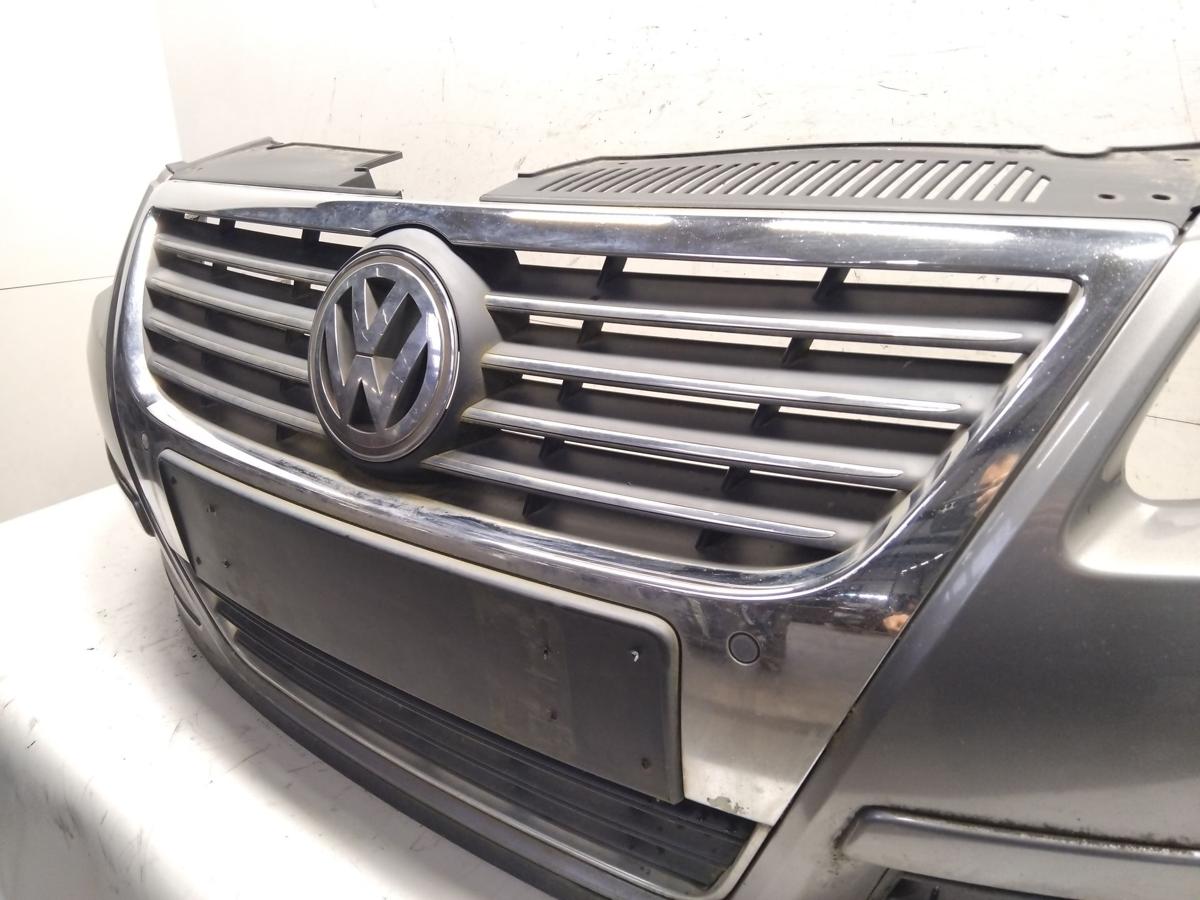 VW Passat 3C orig Sto&szlig;f&auml;nger Sto&szlig;stange vorn LA7T United Grey Metallic BJ2007