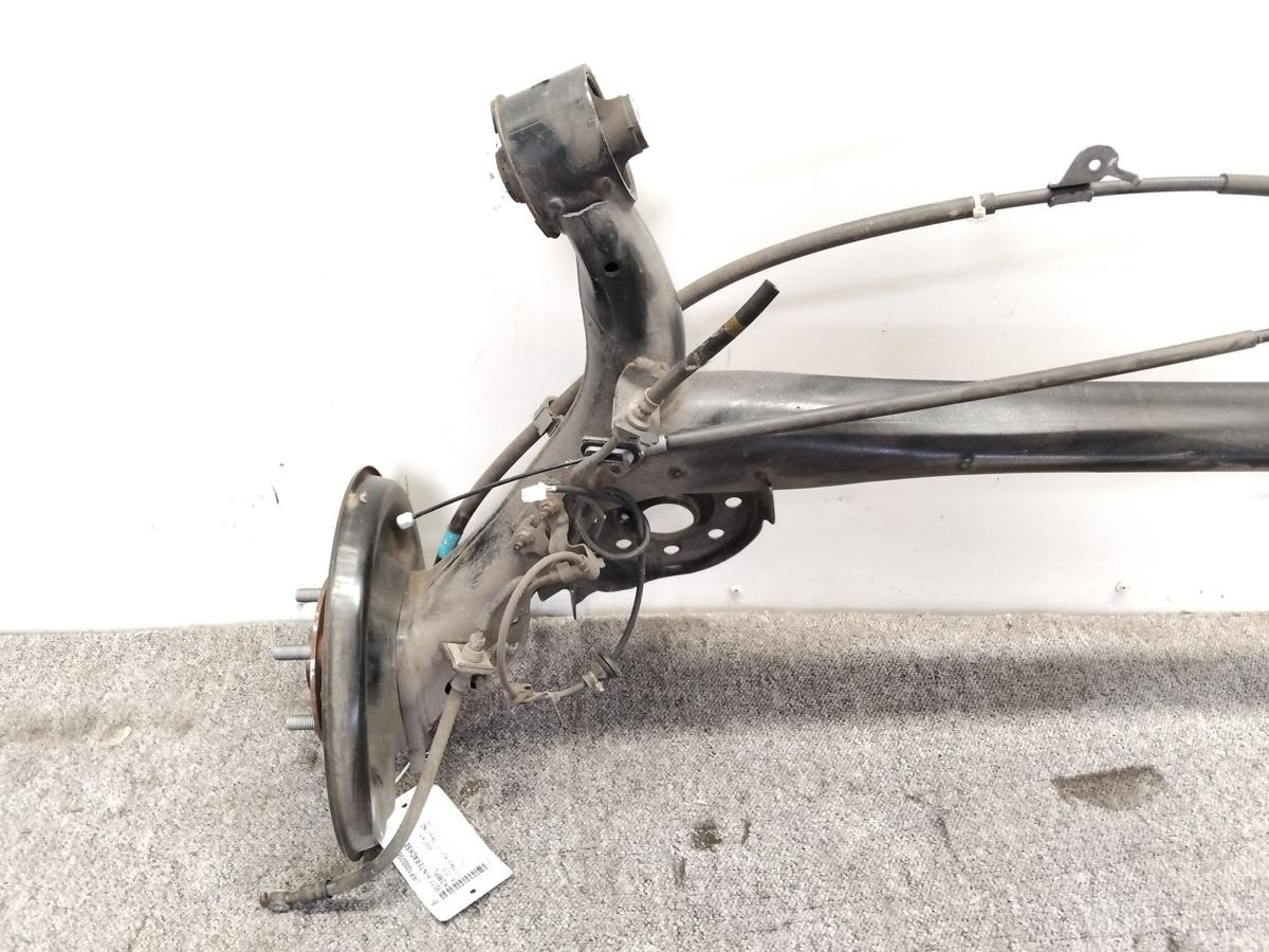 Toyota Yaris 3 Hybrid XP13 Phase 3 Hinterachse komplett scheibengebremst Bj.2020