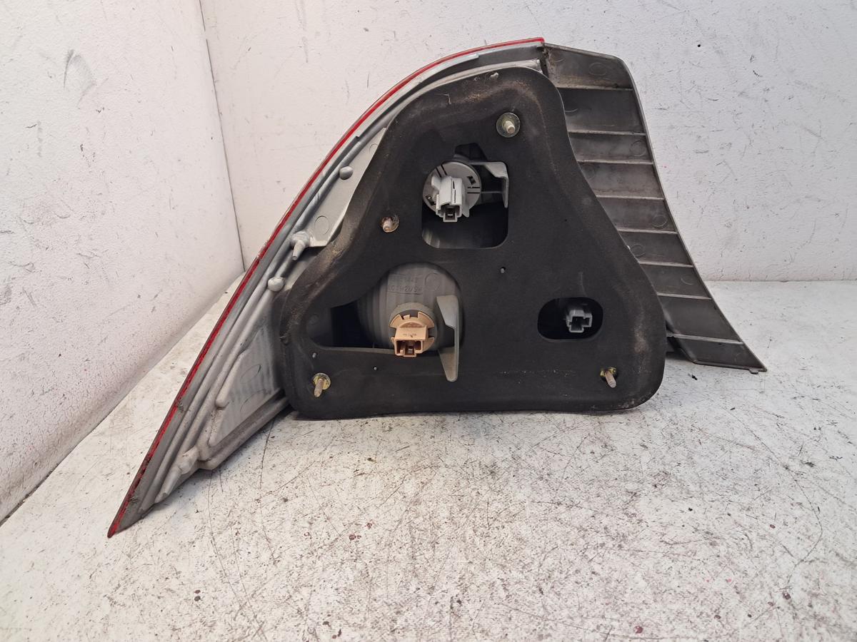Honda Civic EM2 original R&uuml;ckleuchte Schlussleuchte rechts 2-T&uuml;rer Coupe BJ2003