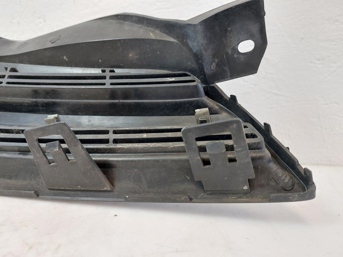 Nissan Micra K12 Kühlergrill Frontgrill Grill vorn links mit Blinkleuchte bis 05