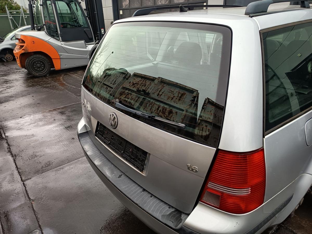 VW Golf IV Variant original Heckklappe mit Scheibe A7W Reflexsilber Bj 2003