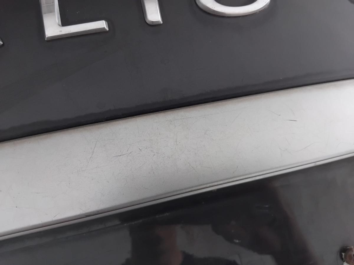 Renault Clio 3 Grandtour Heckklappe NV676 Perlmuttschwarz mit Heckscheibe BJ2009
