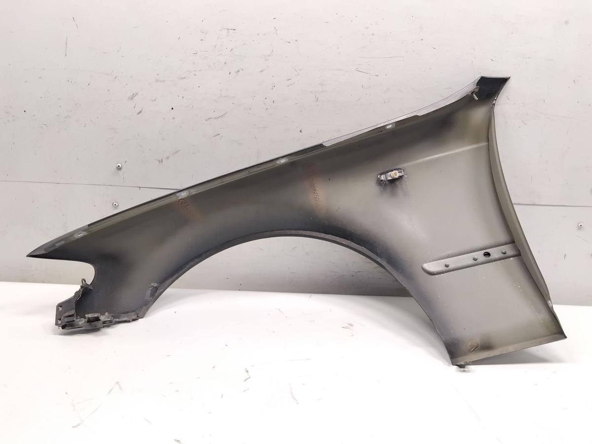 BMW 3er E46 Facelift original Kotfl&uuml;gel vorn rechts 475 Blacksapphire Bj.2002