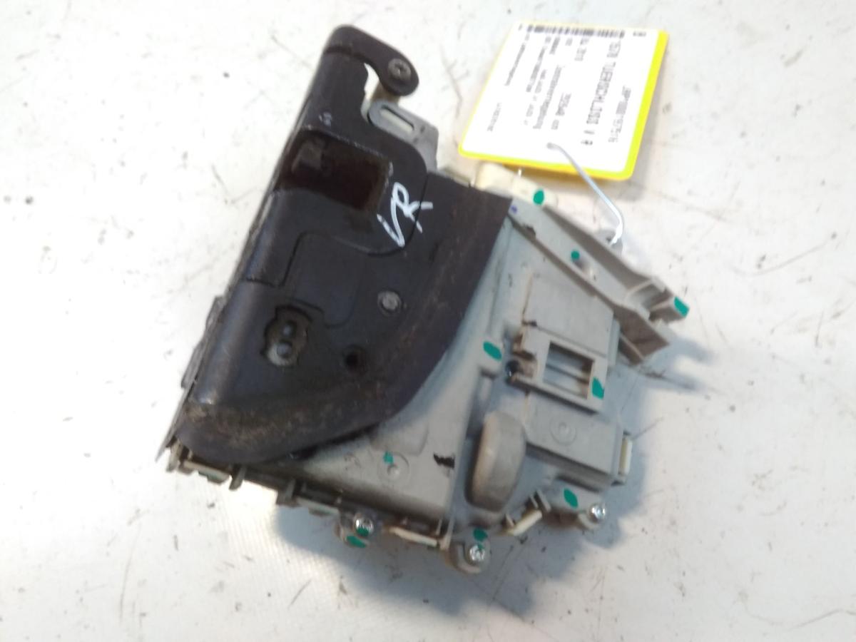 Audi A1 8X orig.T&uuml;rschloss vorn rechts mit Zentralverriegelung 8J1837016C BJ2010