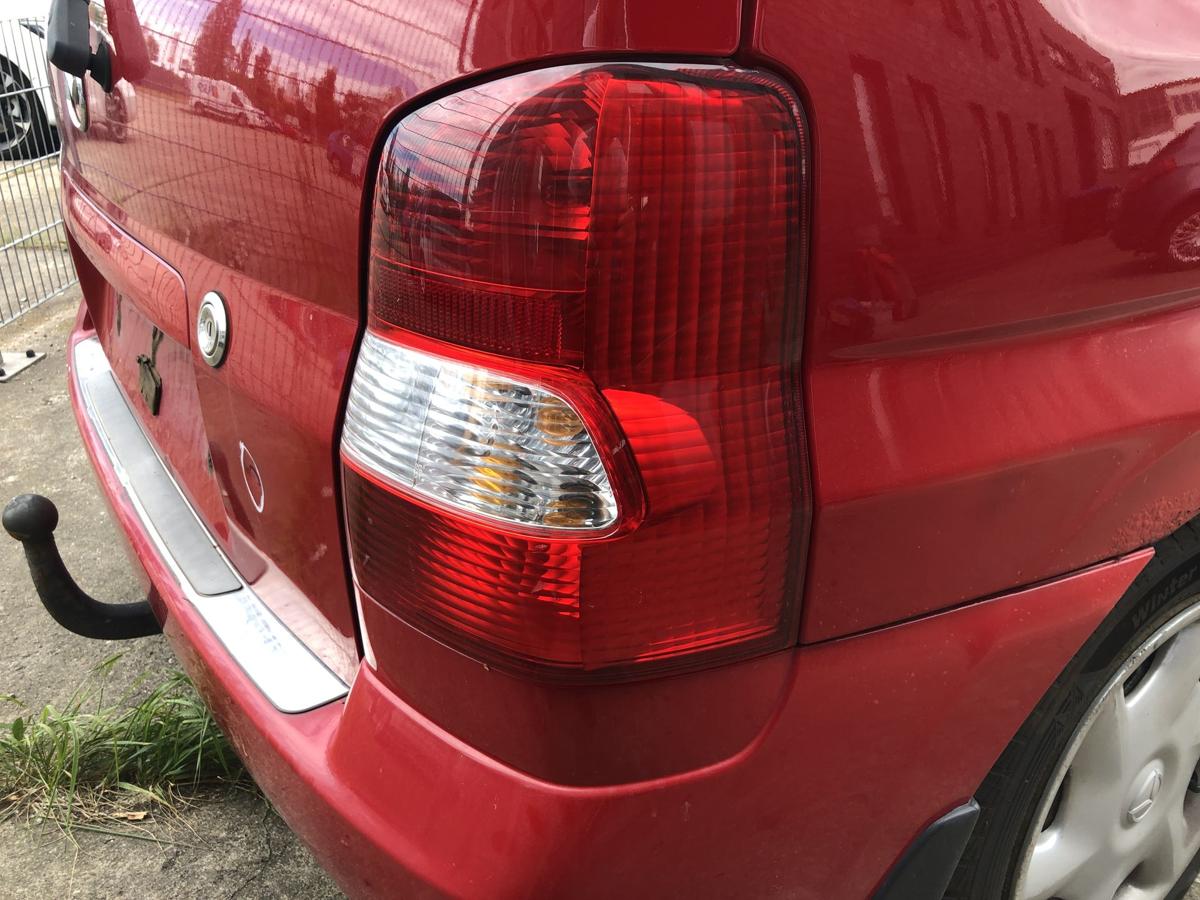 Mazda Demio DW R&uuml;ckleuchte links R&uuml;cklicht Heckleuchte Facelift ab 2000 kl Riss