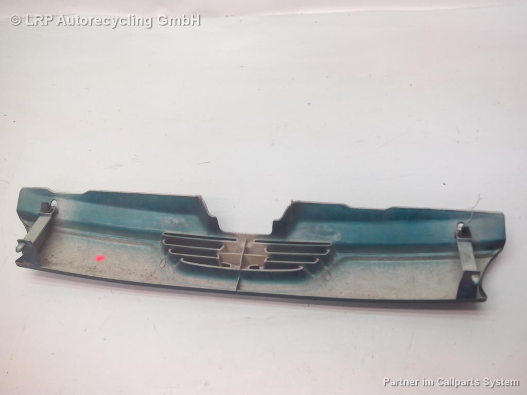 Subaru Impreza GC/GF BJ1993 original Grill Kühlergrill