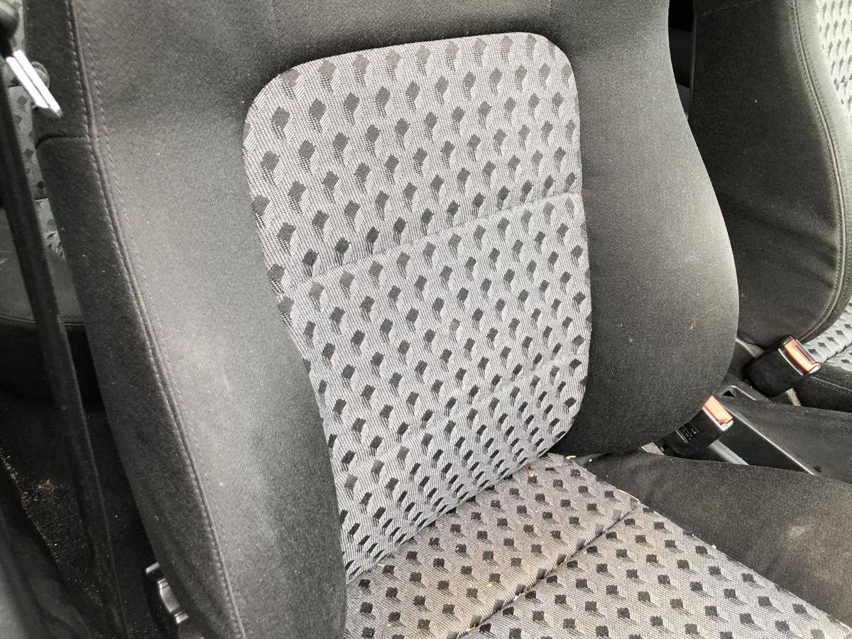 Seat Leon 1M Sitz vorn rechts Beifahrersitz Stoff Autositz Stoffsitz Sportsitz
