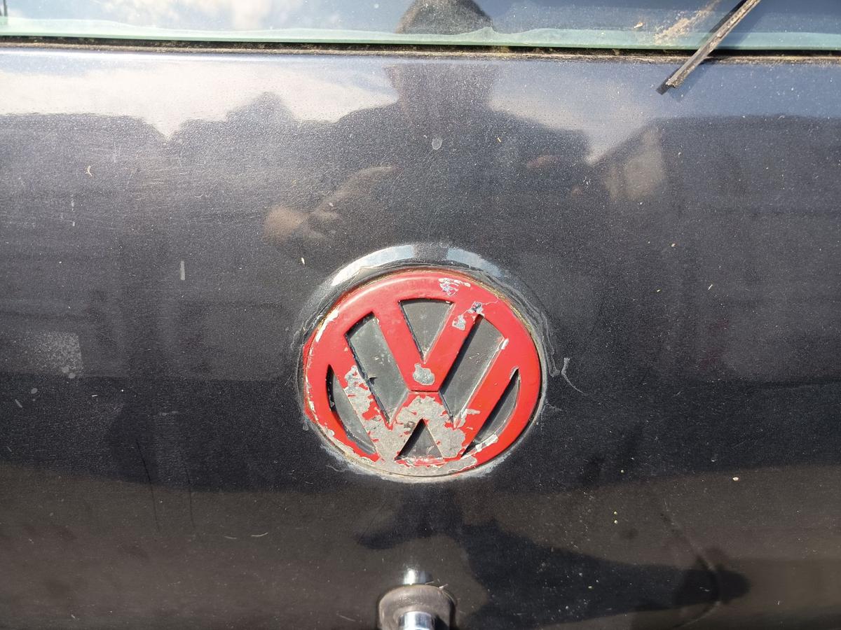 VW Fox original Heckklappe mit Scheibe LC9Z Black Magic Metallic Baujahr 2005