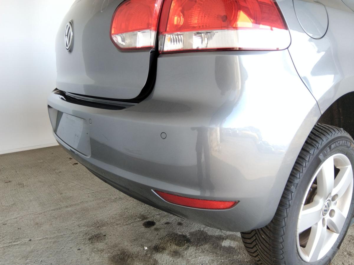 VW Golf 6 original Stoßfänger Stoßstange hinten Fließheck PDC BJ2012 LA7T unitedgrey