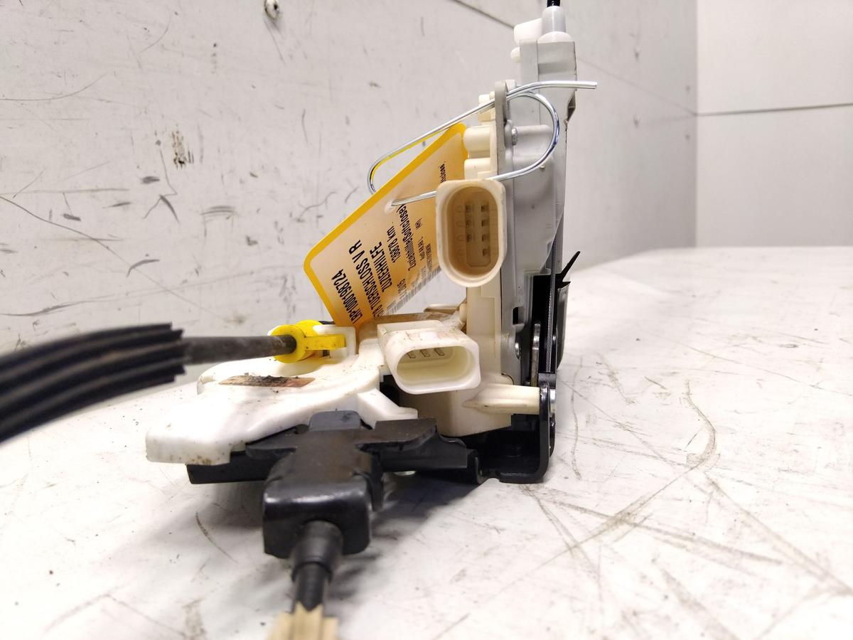 Audi A8 4H D4 orig T&uuml;rschlo&szlig; vorn rechts Zuziehhilfe Softclose BJ2015 4H1837016E