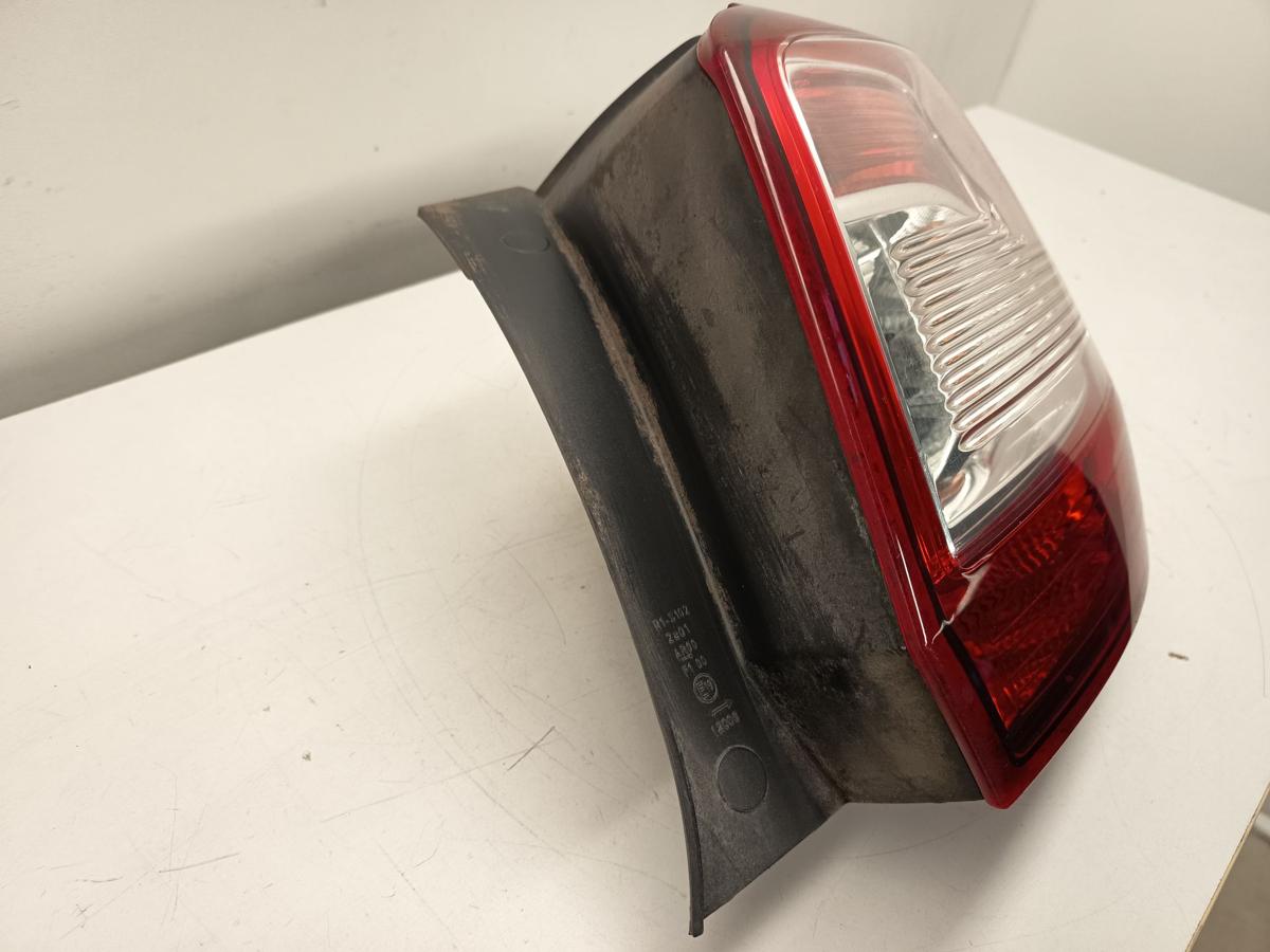 Dacia Sandero II Stepway bis2017 original Rück-Heck-Schlussleuchte rechts Dacia Sandero II Stepway bis2017 original Rück-Heck-Schlussleuchte rechts