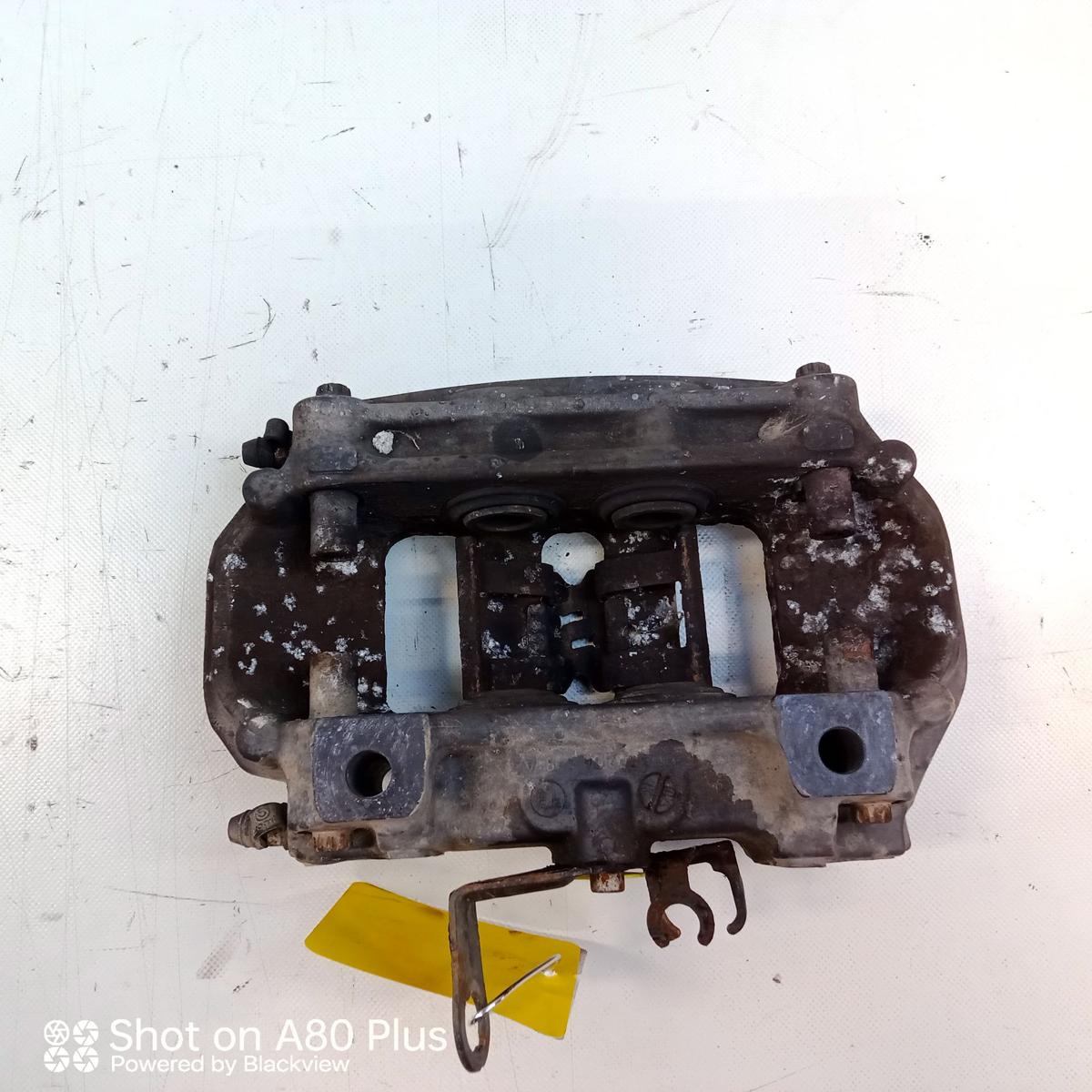 VW Touareg 2 7P original Bremssattel Hinterachse rechts Brembo Bj.2013