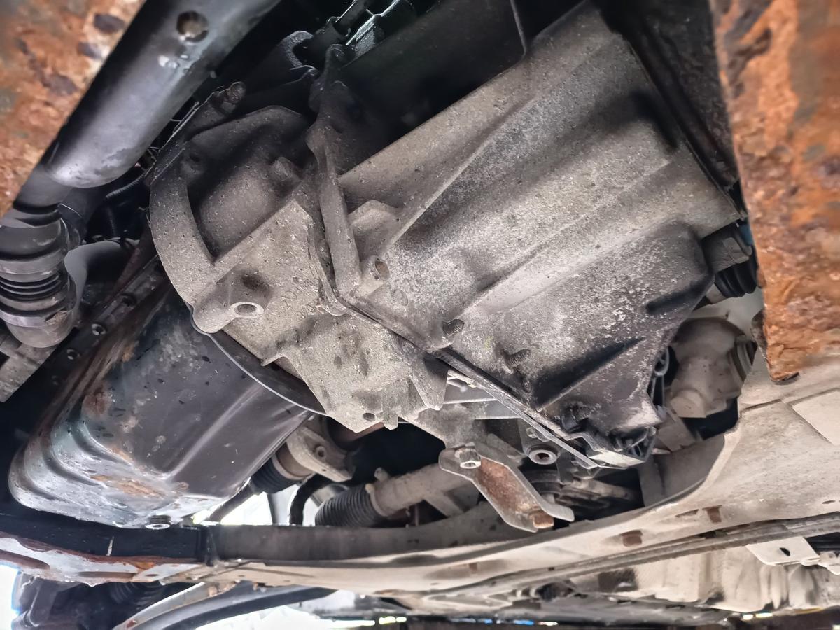 Renault Modus original 5 Gang Schaltgetriebe f&uuml;r Benzinmotor 1.2l 55kW Bj 2004