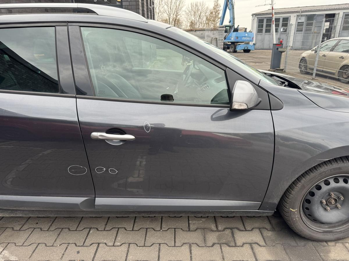 Renault Megane 3 Grandtour original T&uuml;r vorn rechts TEB66 Graphitschwarz Rohbau Bj.2011