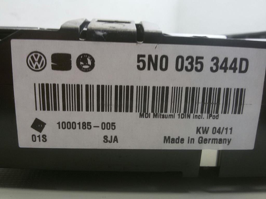 VW Scirocco 3 Bj.2011 original Media-Interface 5N0035342E mit Gehäuse 5N0035344D