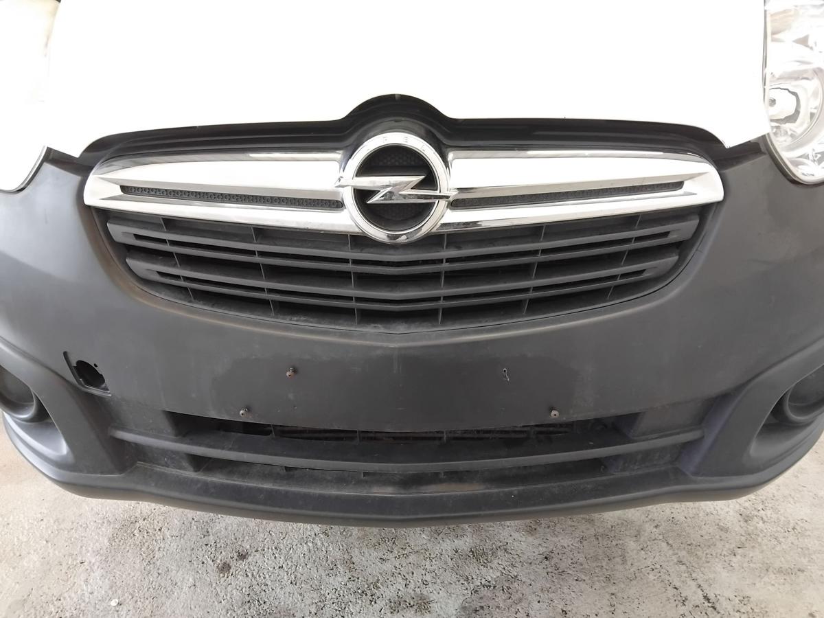 Opel Combo D Kasten original Stoßstange Stossfänger vorn mit Grill BJ2014