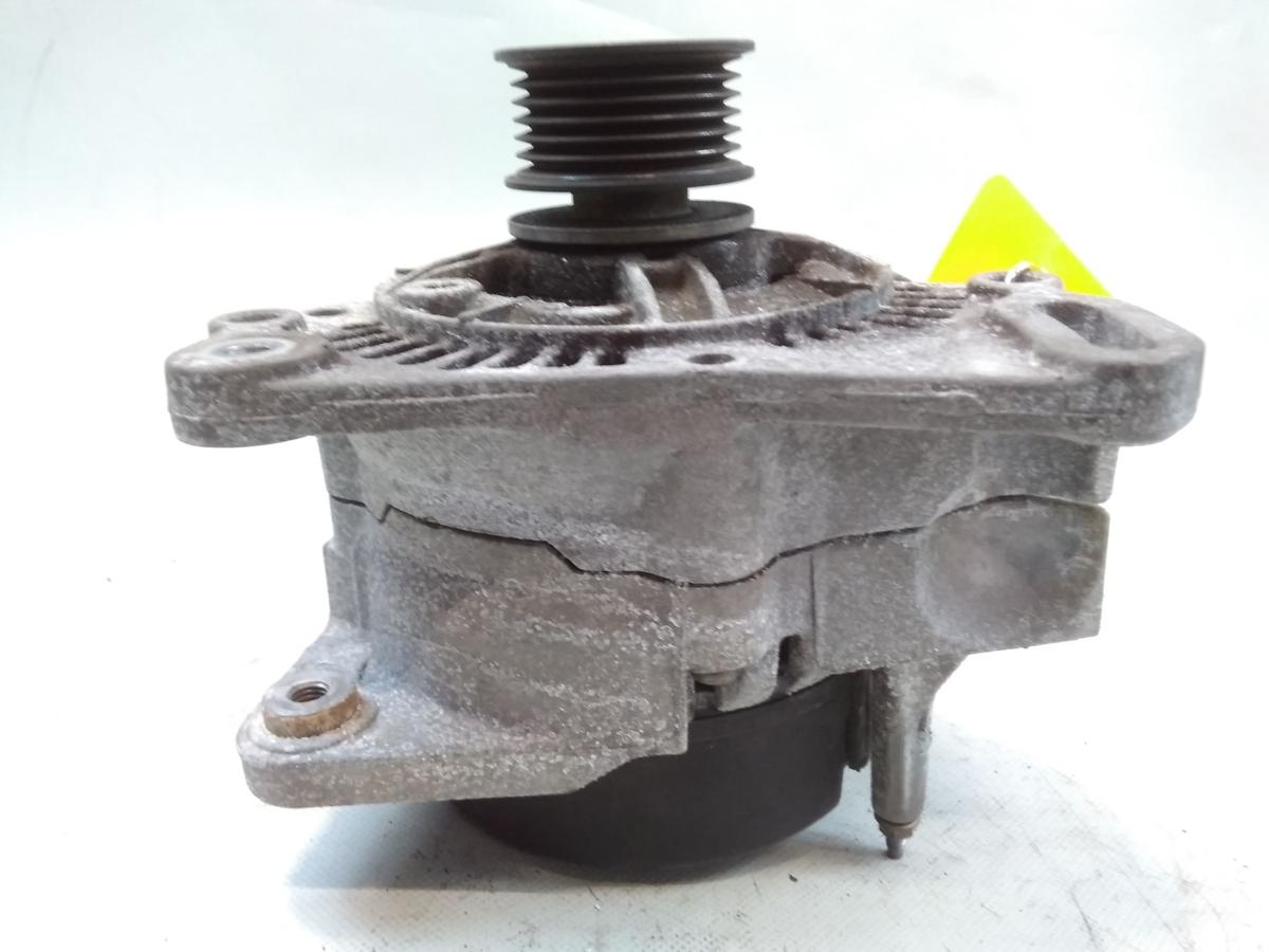 VW Vento orig Lichtmaschine Generator Bosch 70A 1.8 55kw AAM BJ1992 028903025G