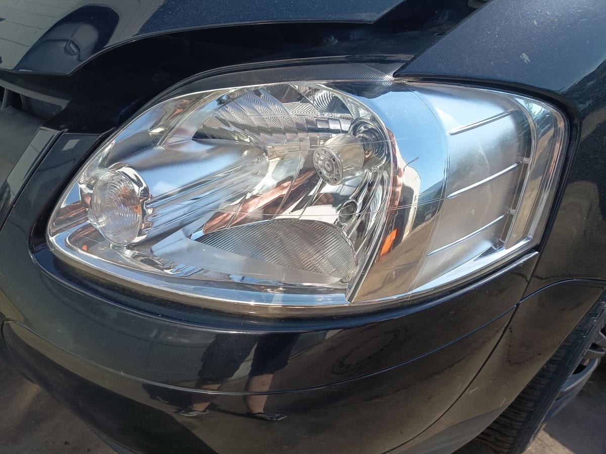 VW Fox original Scheinwerfer links Halogen Baujahr 2009