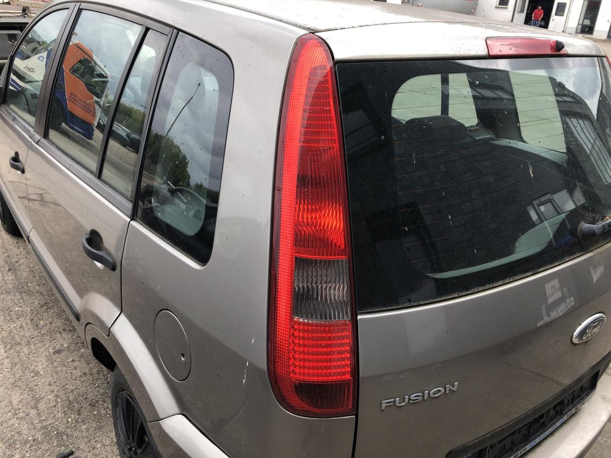 Ford Fusion JU2 Rückleuchte links Rücklicht Heckleuchte Schlusslicht