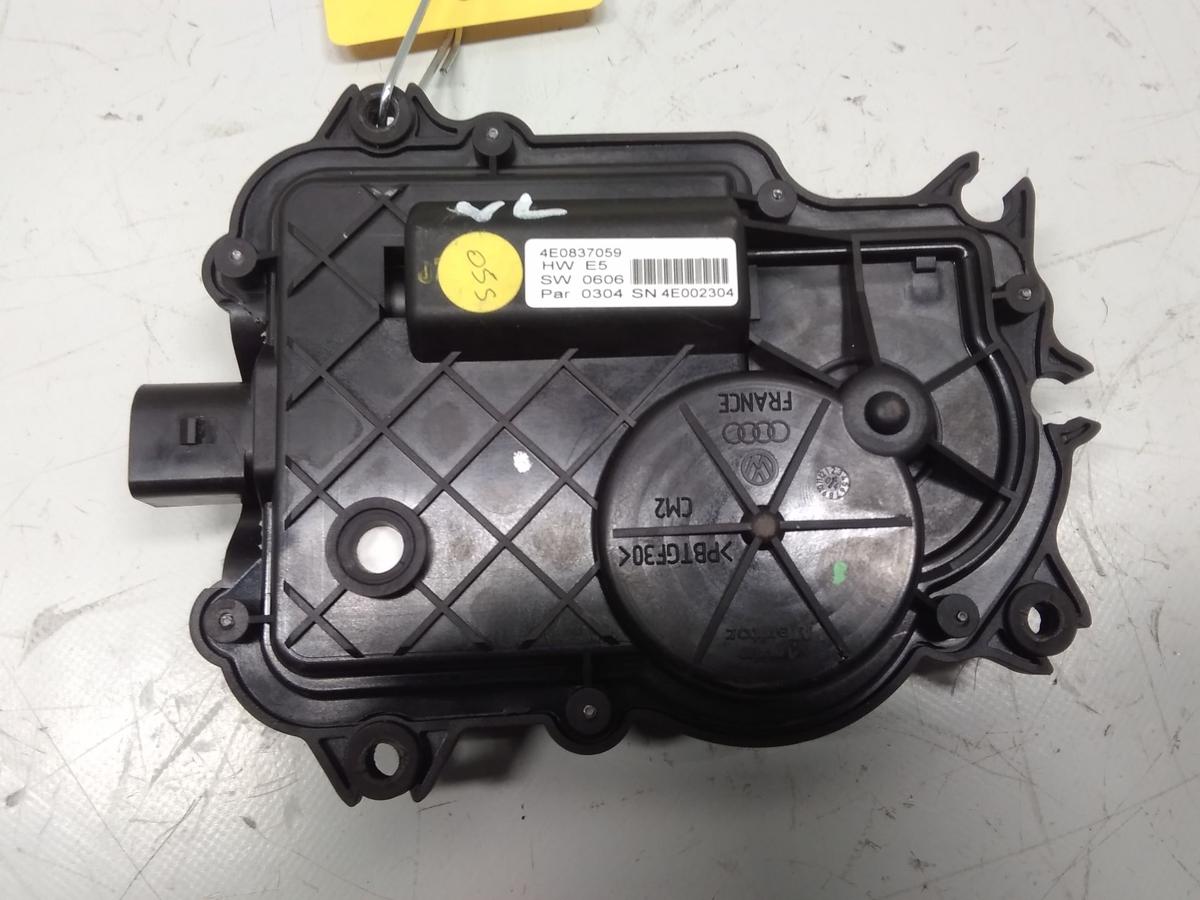 Audi A8 D3 4E original Stellmotor Zuziehhilfe Softclose T&uuml;r vorn links Bj.2004