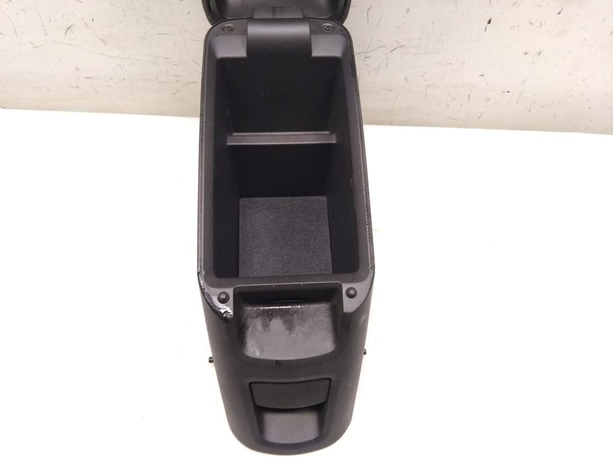 Opel Meriva B original Mittelarmlehne vorn mit Mittelkonsole Bj.2012