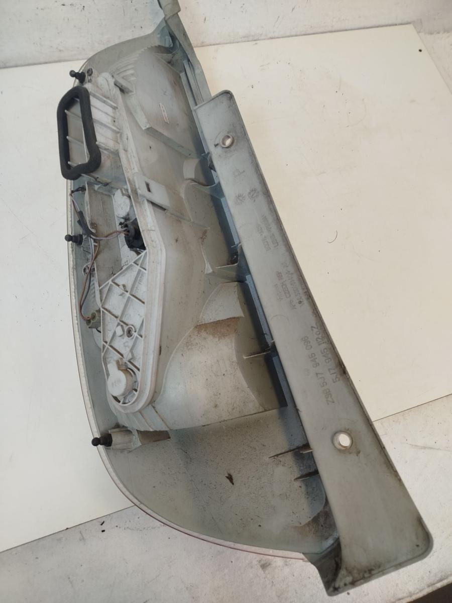 Skoda Roomster Praktik 5J R&uuml;ckleuchte rechts R&uuml;cklicht Heckleuchte 2006-2014