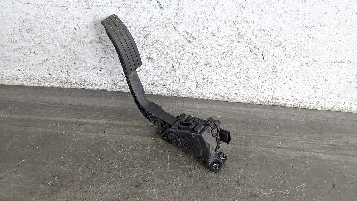 Renault Twingo II CN0 Gaspedal Gaspoti 8200426241D