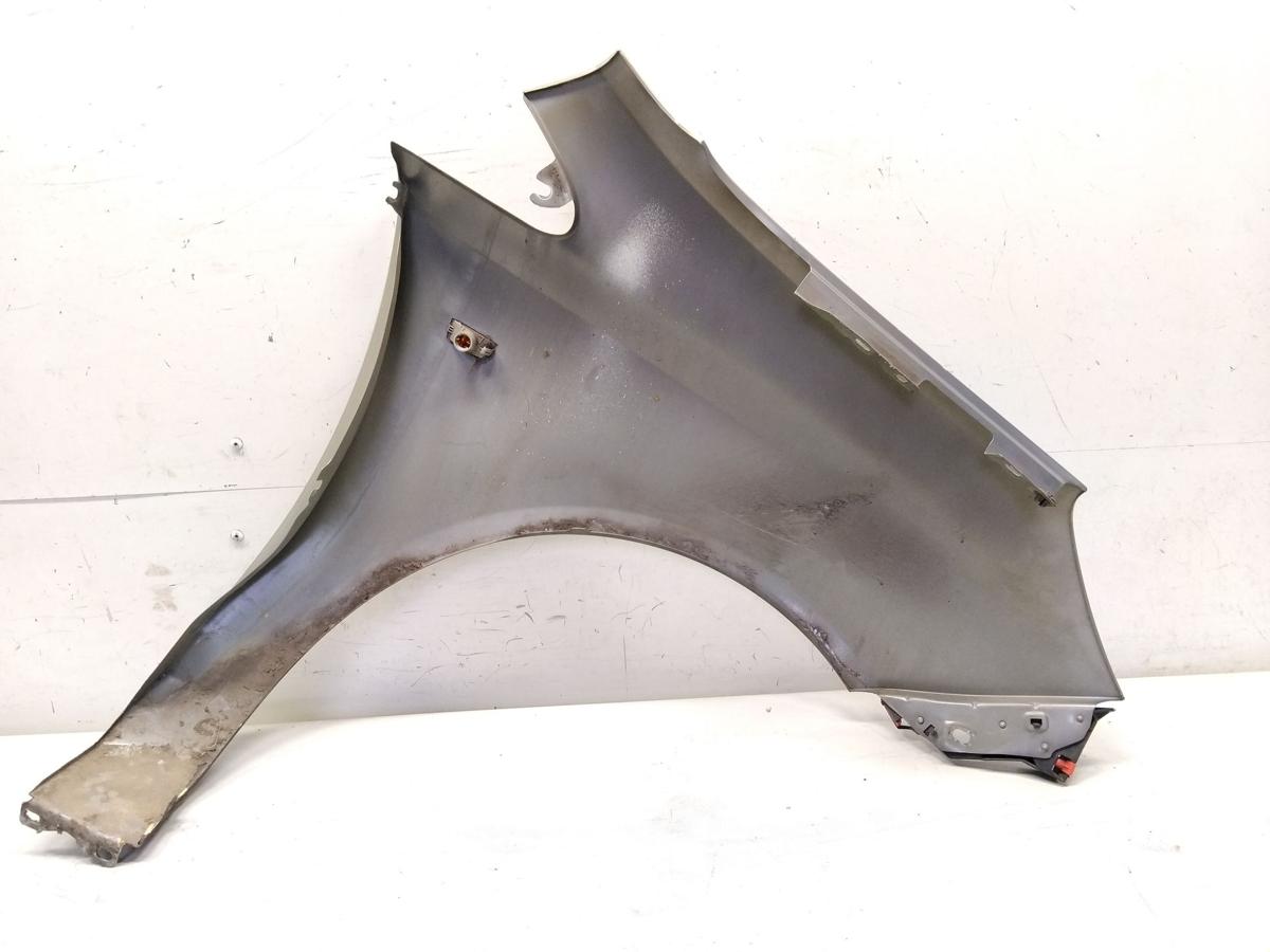 Opel Corsa D original Kotflügel vorn links GJM Muskatgrau Metallic BJ2012