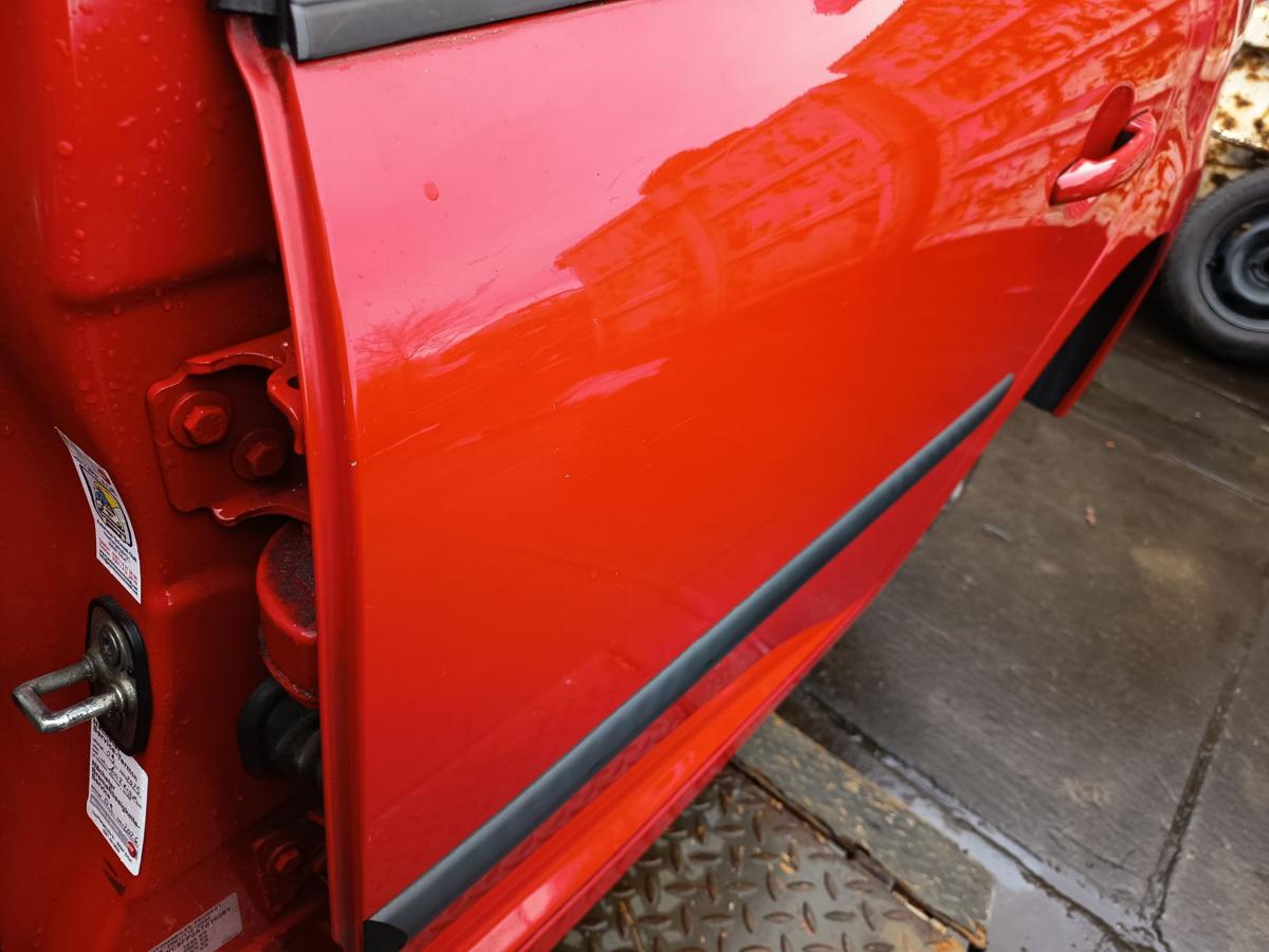 Peugeot 207 original T&uuml;r hinten links Fond 5t&uuml;rer KKN Nevadarot Bj 2010