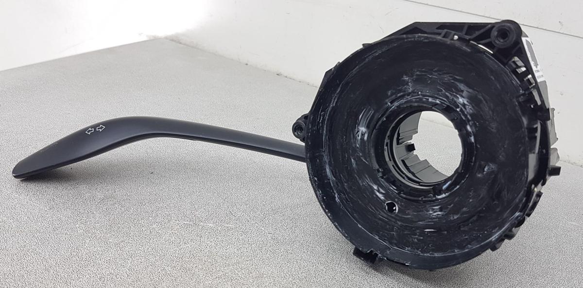 Tesla Model Y Blinkerschalter Bj2025 2072998-00-A Kombischalter