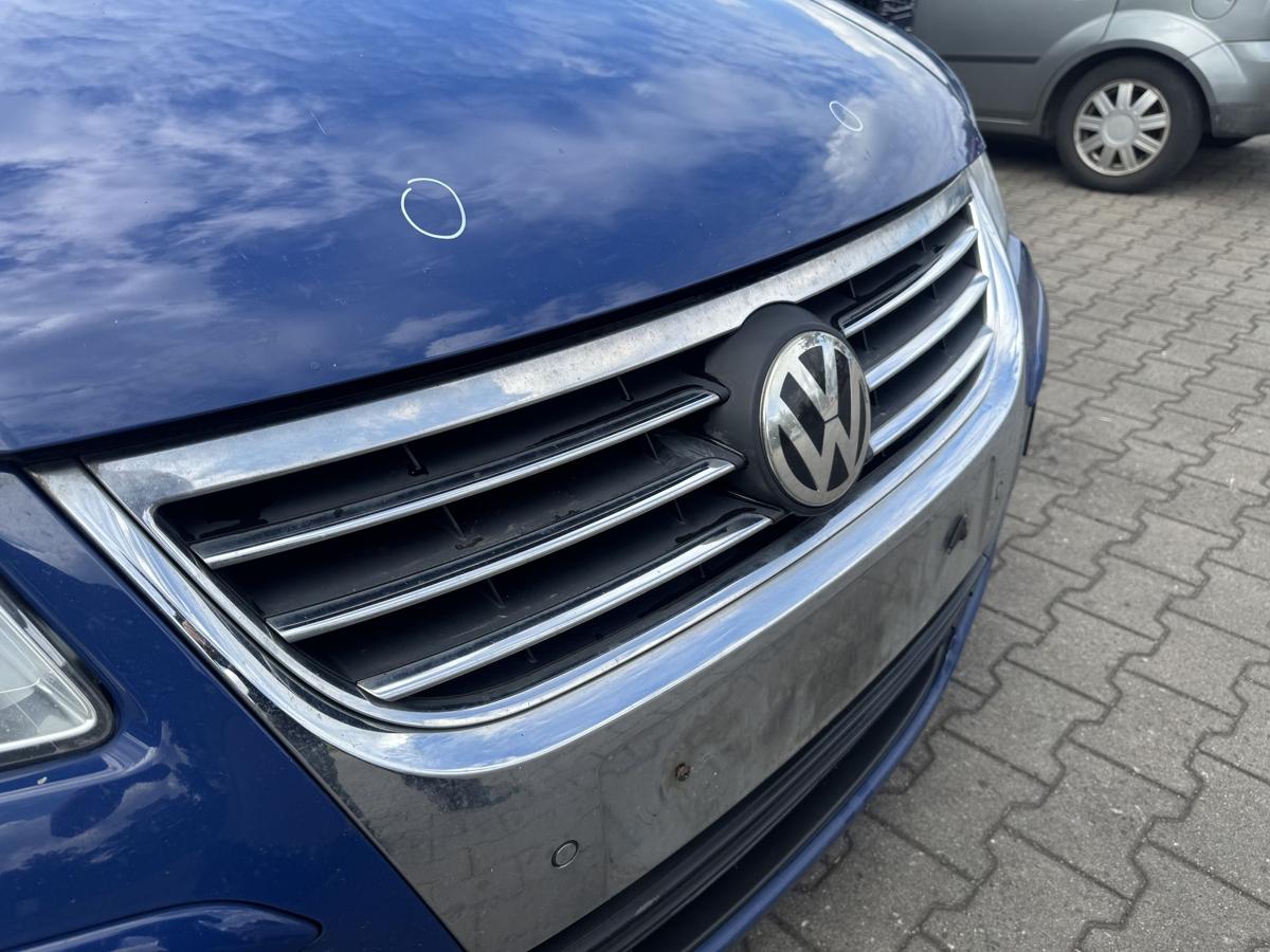 VW Touran 1T original K&uuml;hlergrill Facelift Bj.2008