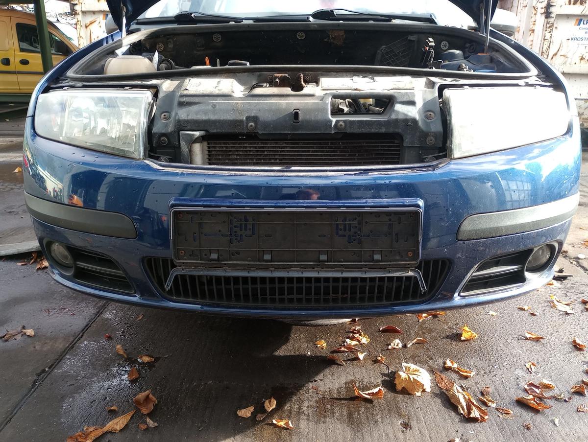 Skoda Fabia 6Y orig Stoßstange Stossfänger vorne F5Q Blau Facelift Bj 2006