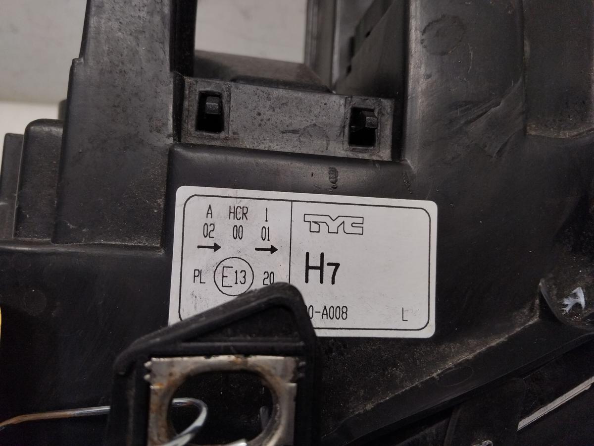 Audi A4 8E Scheinwerfer links Halogen mit LWR BJ2004