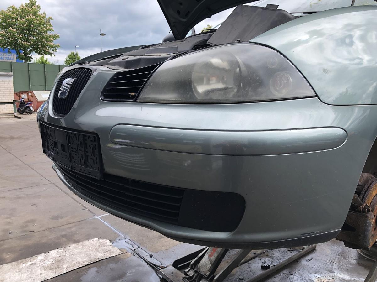 Seat Ibiza 6L original Stoßstange Fänger vorn/Front S6M Sierragrün Bj 2003