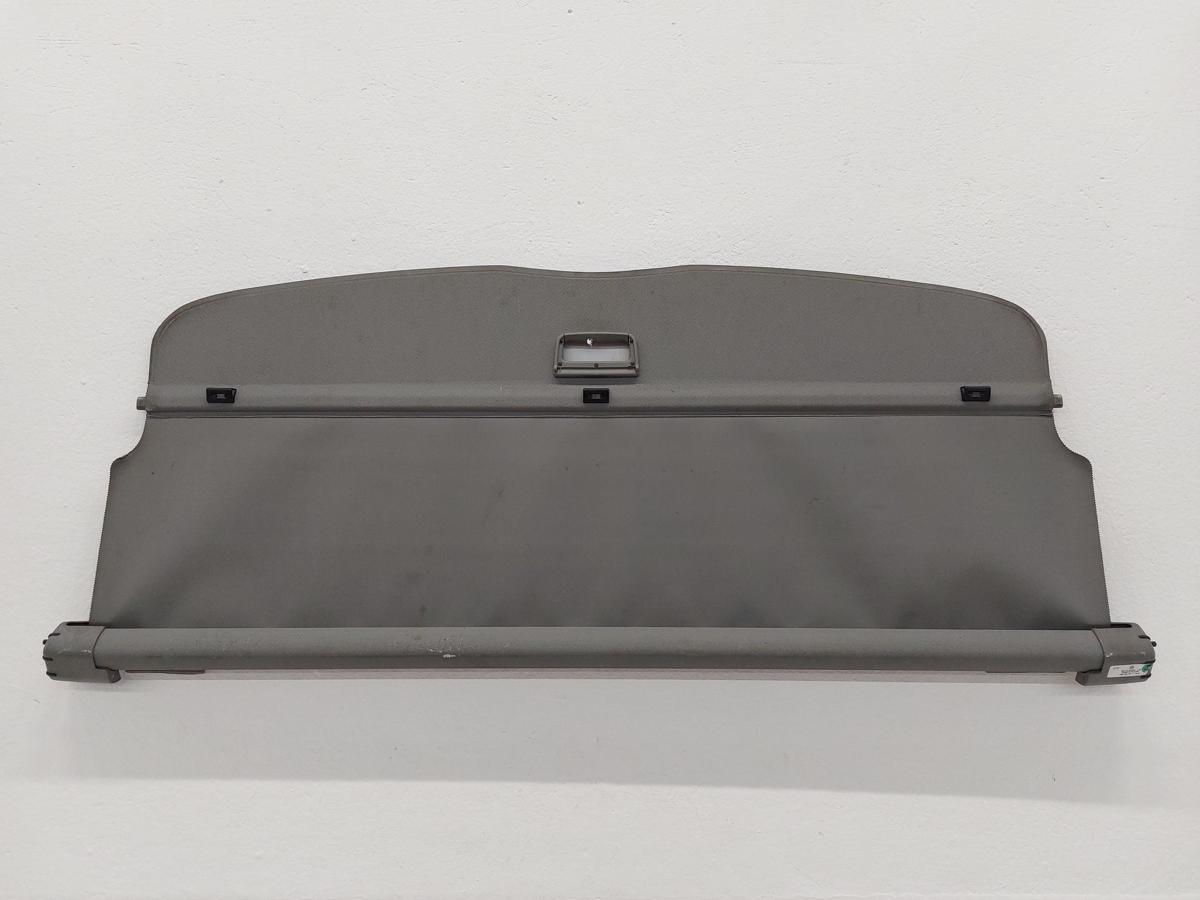 VW Passat 3B B5 Variant Kombi Laderaumrollo Gep&auml;ckraumrollo Rollo hellgrau 8LE