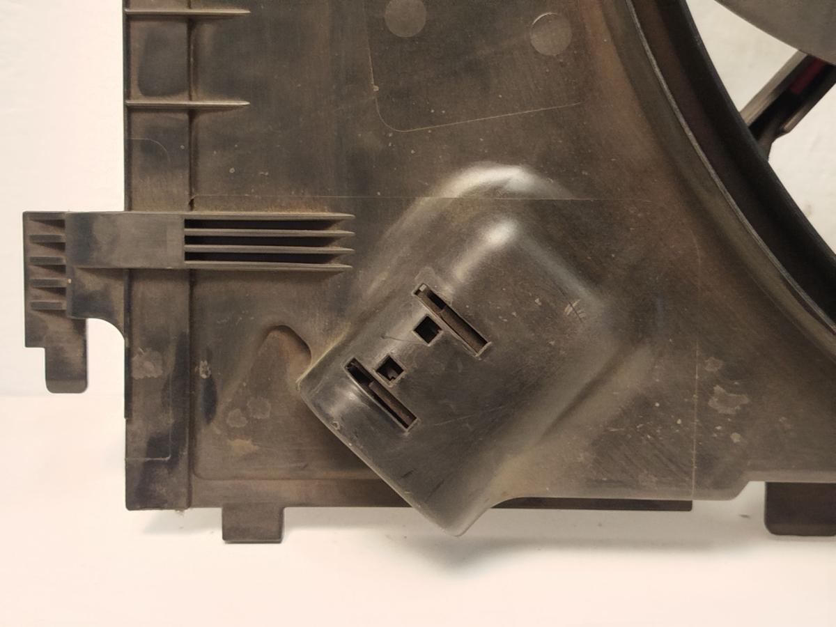 Mercedes C Coupe 203 K&uuml;hlerl&uuml;fter L&uuml;fter K&uuml;hlerzarge 220CDI 110KW OM 646.963