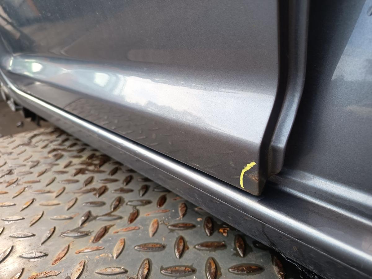 VW Touran 1T original Tür hinten rechts Fond D7X Platingrau Bj 2006