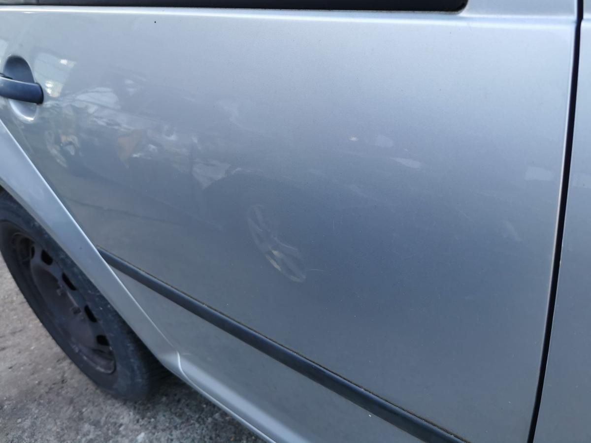 VW Golf IV 4 1J Kombi Tür Autotür Fondtür Rohbau hinten rechts LA7W Reflexsilber
