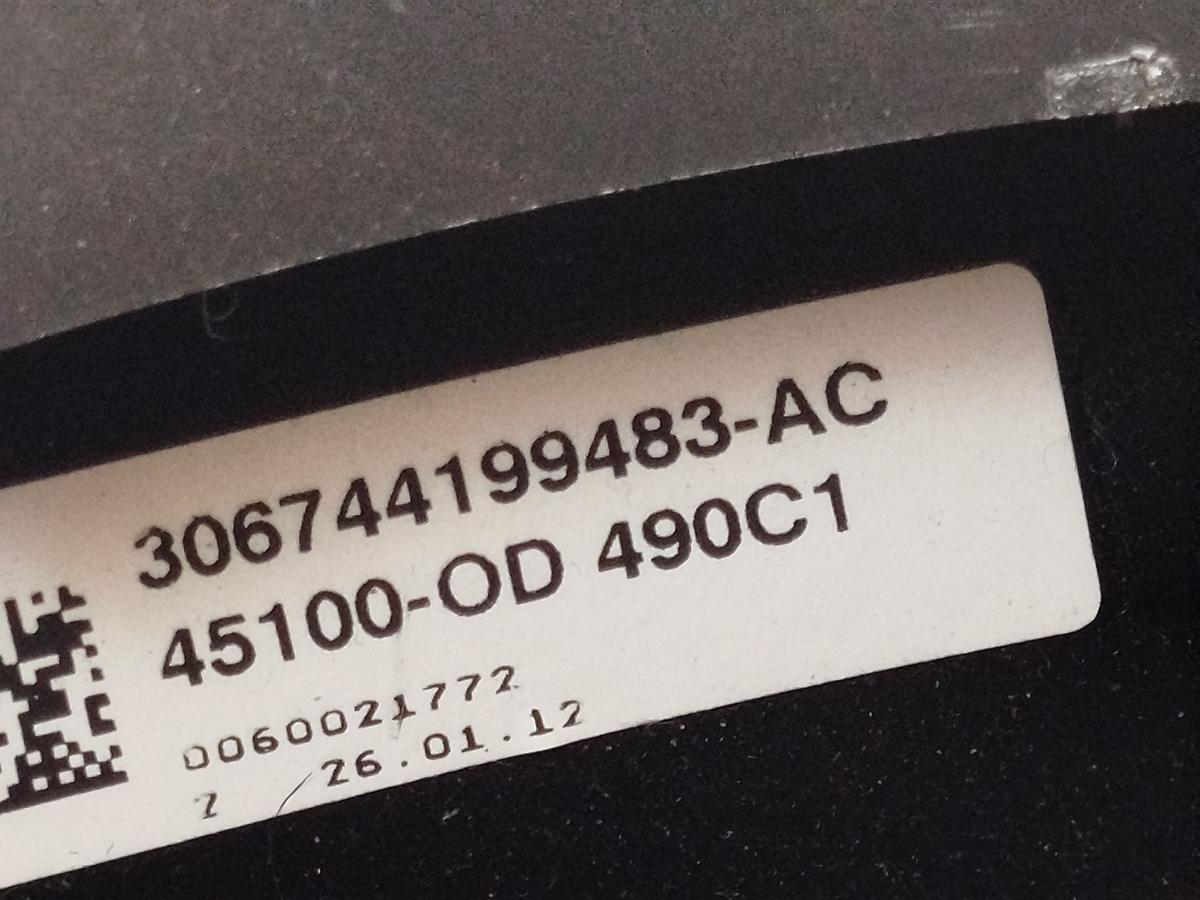 Toyota Yaris XP13 Lenkrad 3 Speichen Lederlenkrad ohne Airbag Mufu