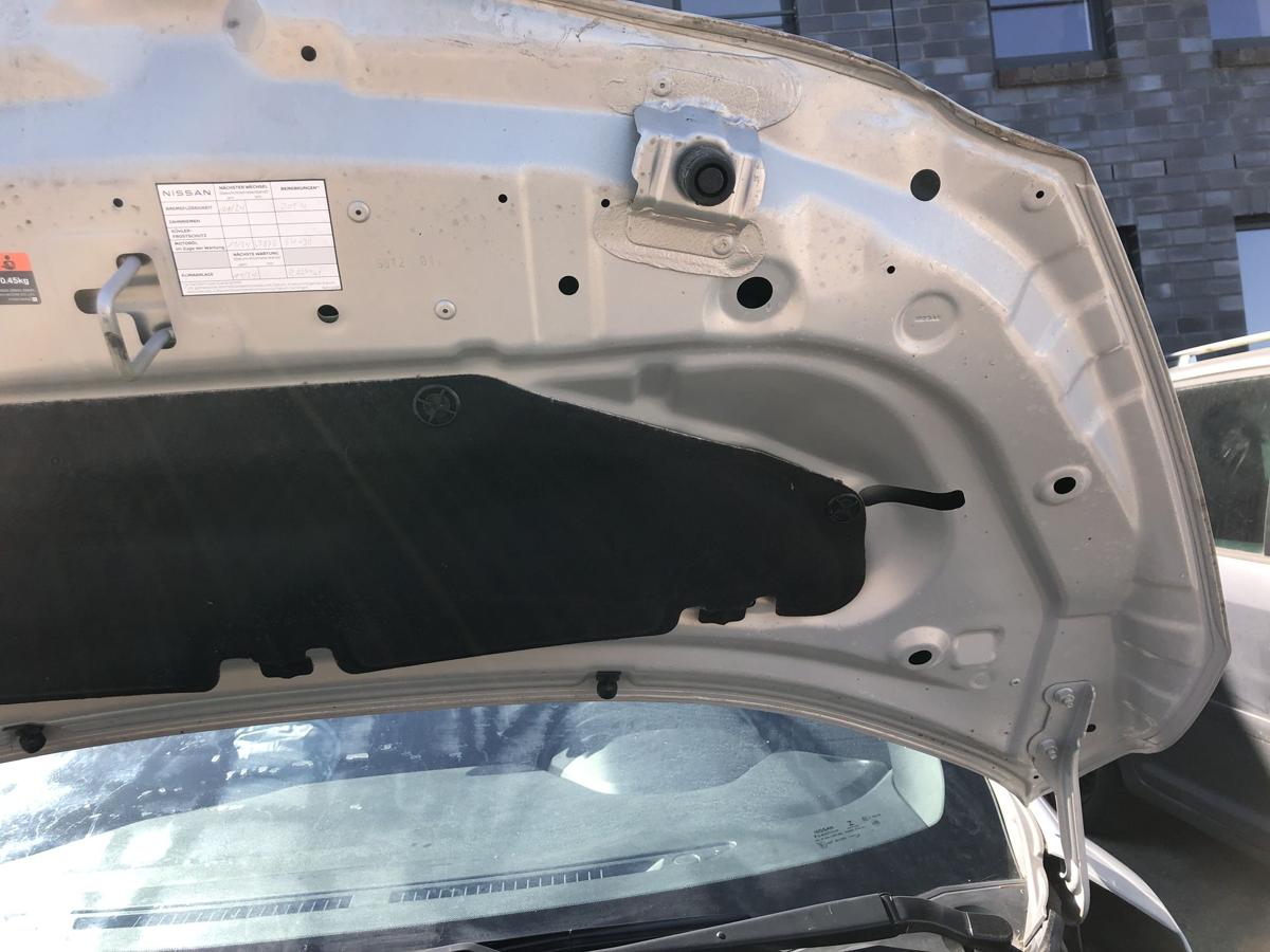 Nissan Micra K14 Motorhaube Haube Klappe Deckel vorn Beschädigt KNV Warm Silver