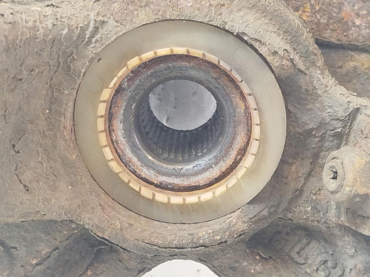 VW Polo 6R Achsschenkel vorn rechts Radlagergeh&auml;use Schwenklager 256x22