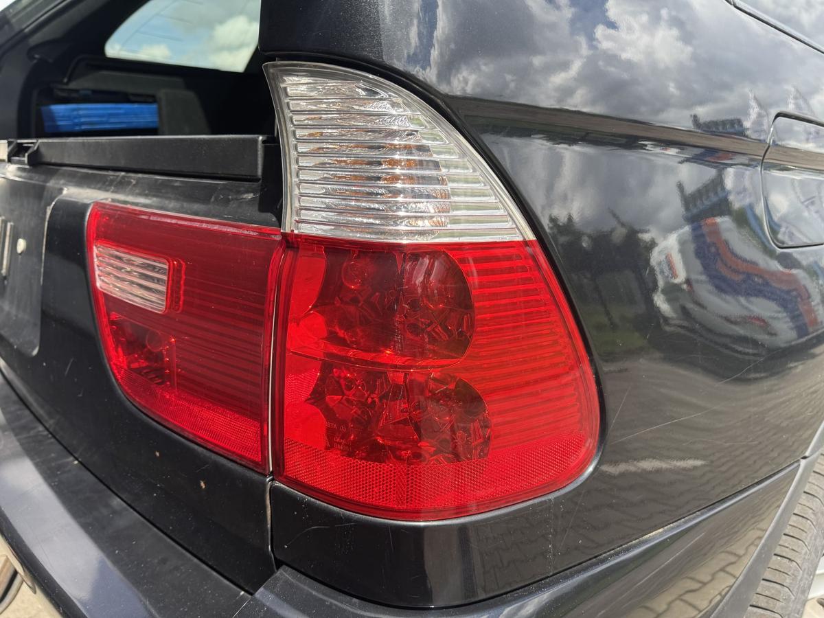 BMW X5 E53 original R&uuml;cklicht R&uuml;ckleuchte Schlussleuchte aussen rechts Facelift Bj.2003