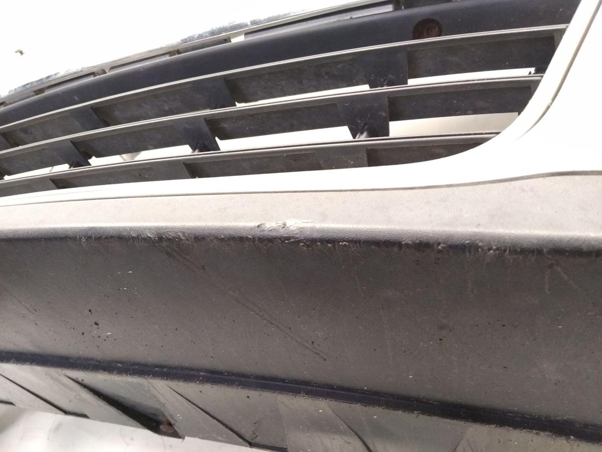 VW Passat 3C original Stoßstange Stoßfänger vorn mit SWRA BJ2006 LA7W reflexsilber