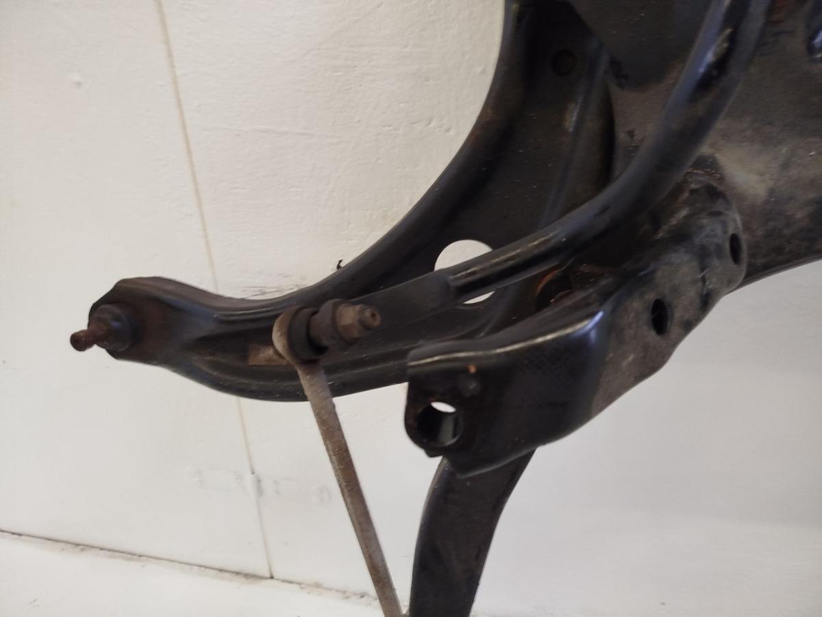 Nissan Micra K14 Vorachstr&auml;ger Vorderachsk&ouml;rper Achstr&auml;ger vorn