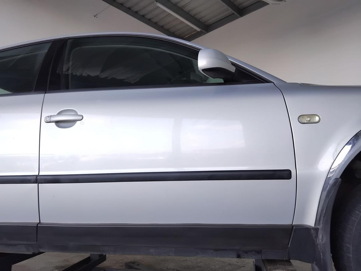 VW Passat 3B T&uuml;r vorn rechts Beifahrert&uuml;r satinsilbermetallic LB7Z BJ1999