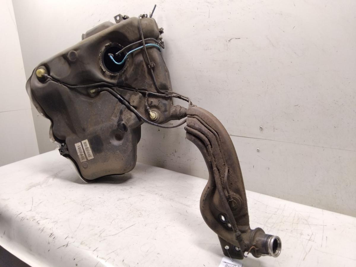 Audi A3 8P Facelift original Kraftstoffbehälter Benzintank 1.4TFSI Bj.2010